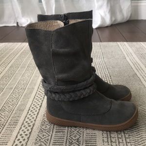 Livie & Luca grey suede boots